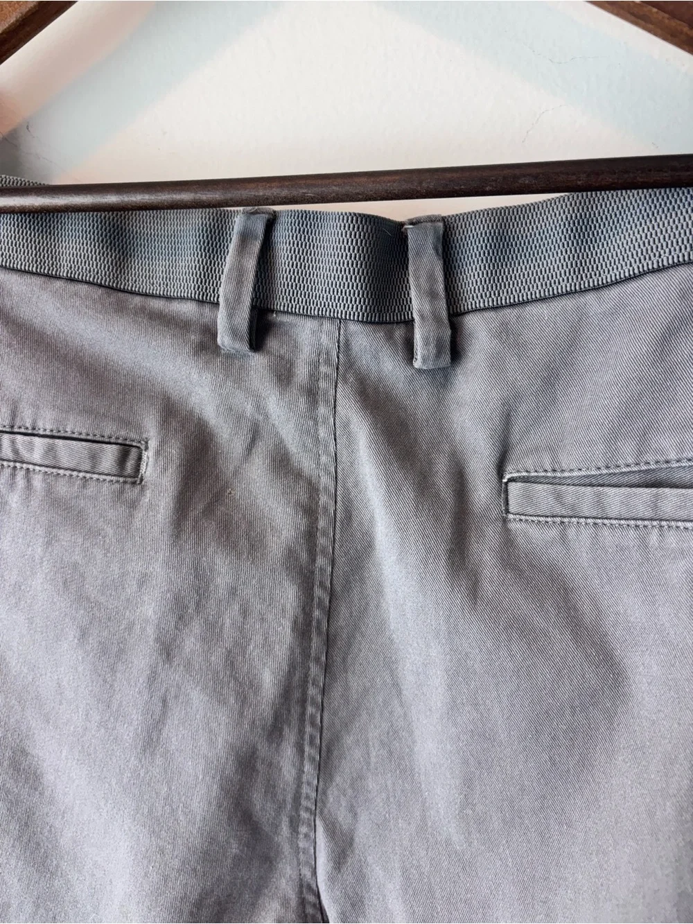 Haggar Men’s Gray Stretch Flat-Front Pants — 36x29